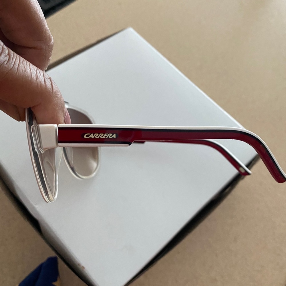 Carrera Sunglasses - Picture 3 of 4